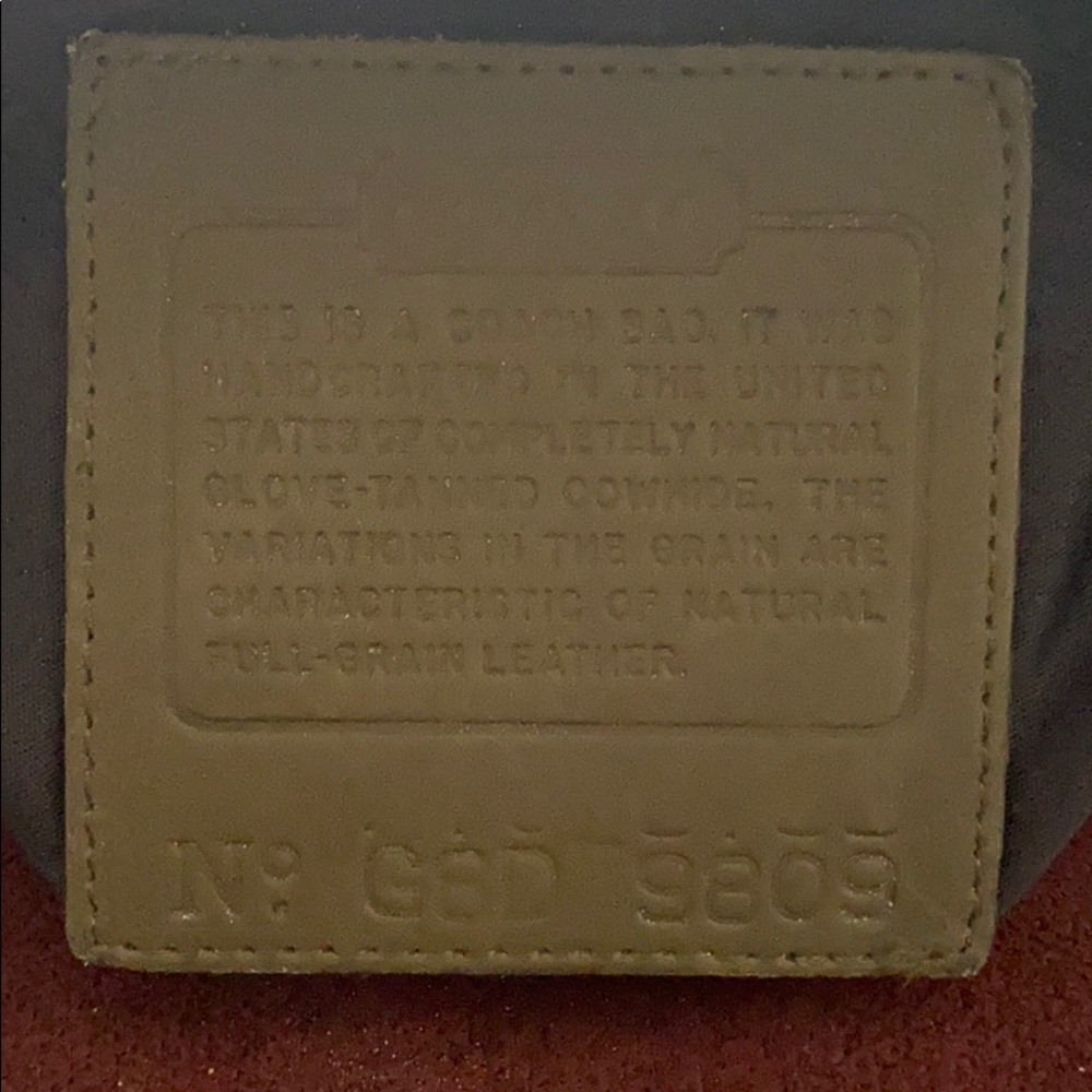 Vintage Army Green Coach Bag. - Picture 5 of 5